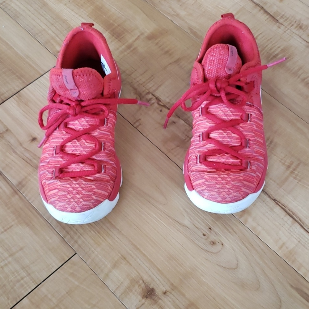 Nike KD 9 - Used